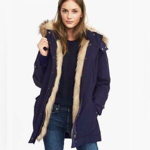 Banana Republic real Down Parka Color: Navy Size: S